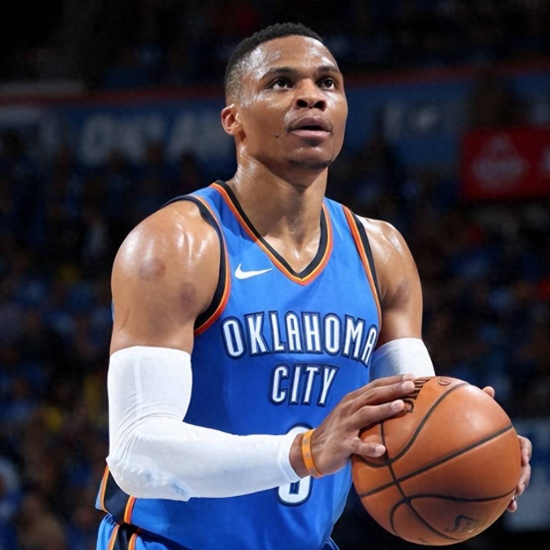 场篮板并降 场篮板并降