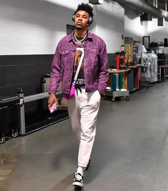 了三振的副 了三振的副